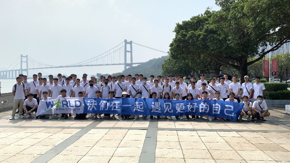 “沃”們?cè)谝黄穑鲆姼玫淖约?></div>
                  <div   id=